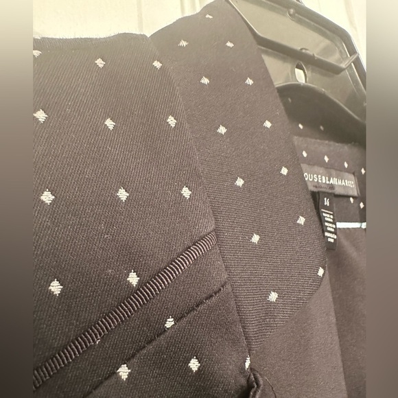 White House black market jacket with diamond pattern - Picture 4 of 11
